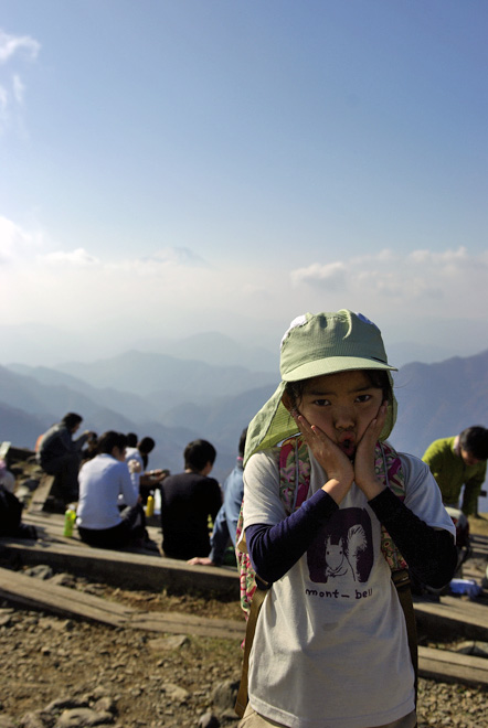 _IGP6920.jpg(82389 byte)